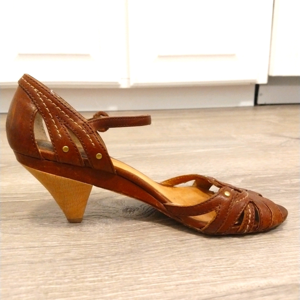 Frye Agnes Woven Wood Heeled Leather Sandals Sz 8